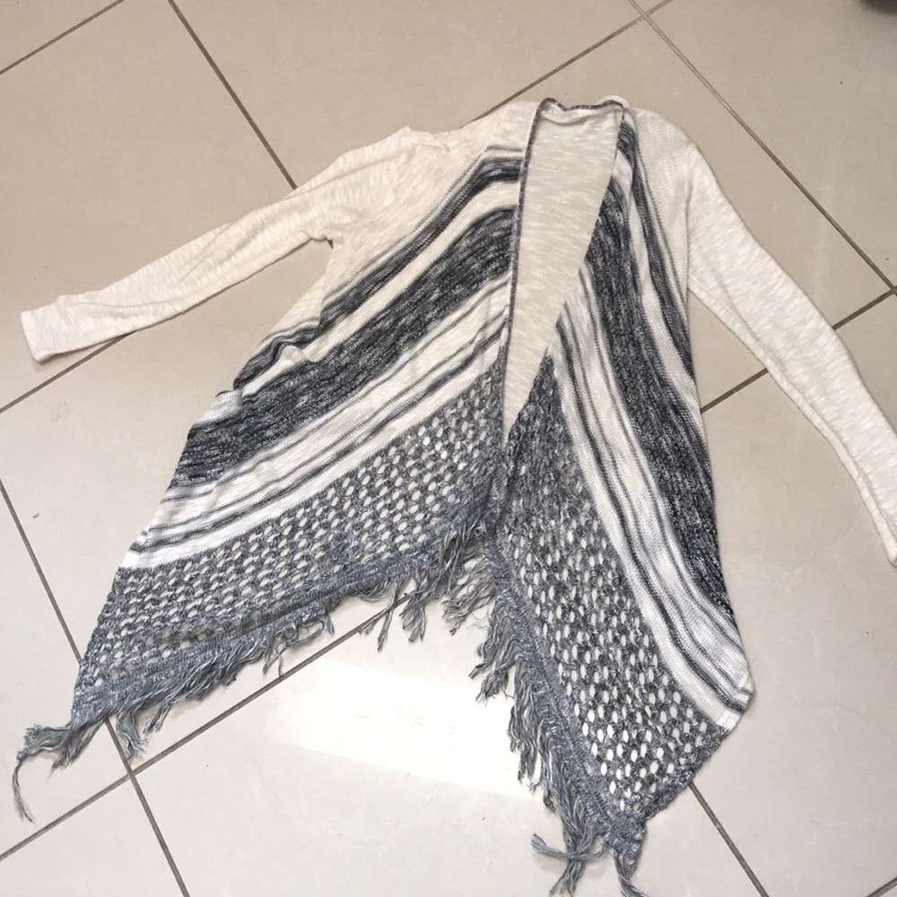 Shall sweater